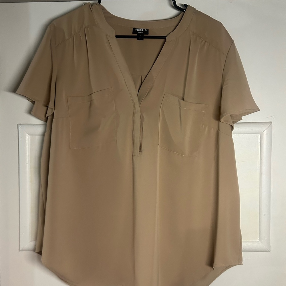 Torrid Women's Tan Blouse